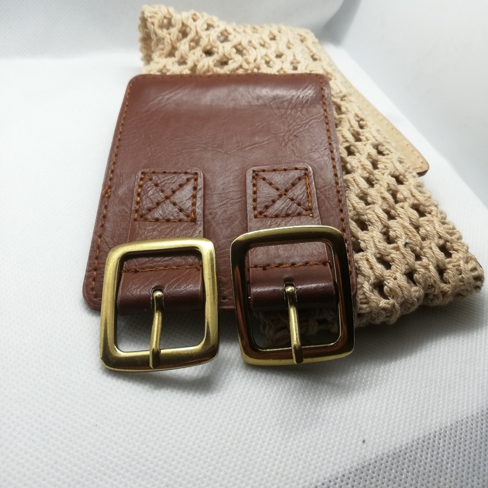 Double buckle woven belt